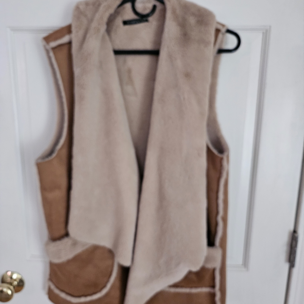 Do Everything in Love Beige Faux Shearling Vest